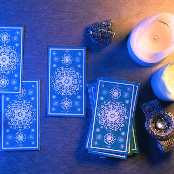 ¿Cómo ganar dinero con tarot? ¿Cómo ganar dinero con tarot?
